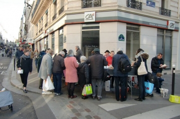 2019-02-17-Rue des Martyrs-Tweet de Patrick Clément.jpg